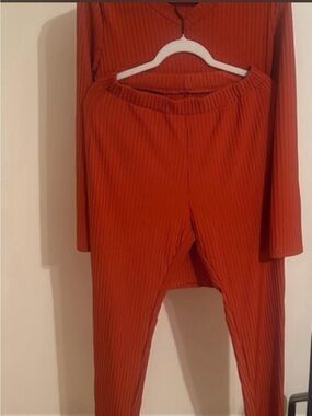 Ribbed Two-Piece Lounge Set - Rust